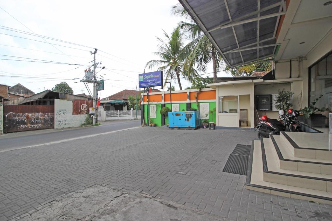 Hotel Septia Yogyakarta Extérieur photo